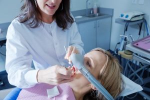 مضرات دندانپزشکی در دوران بارداری در سه ماهه دوم