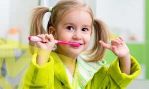 چگونگی غلبه بر ترس کودکان از دندانپزشکی | دندانپزشکی کودکان
