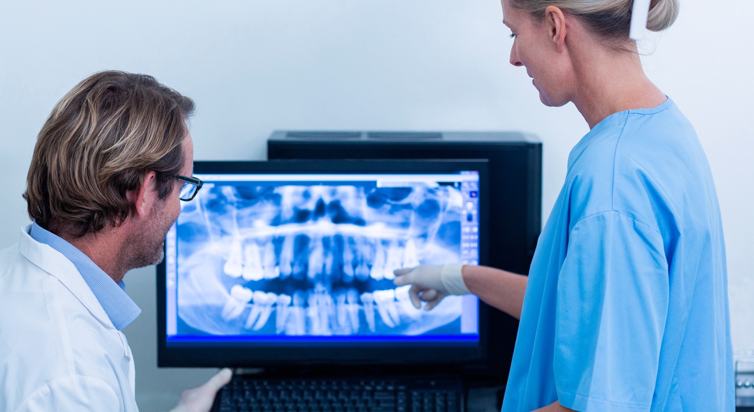 عکس رادیولوژی دندان 